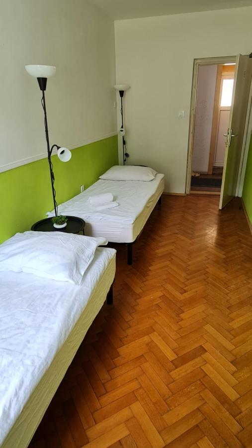 Guesthouse Osvald Zirovnica Exterior foto